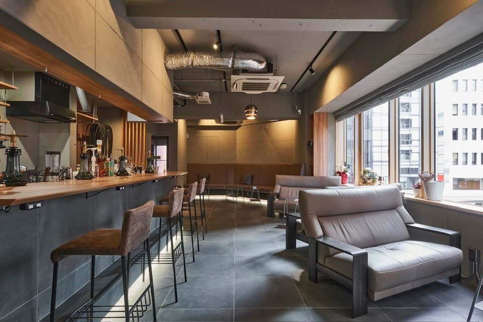 シーシャ カフェ shisha maya 新宿三丁目店