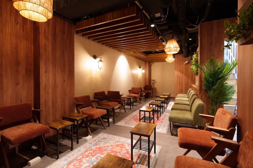 シーシャ カフェ&バーC.STAND シースタンド 栄はなれ店