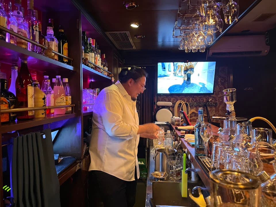 北新地 shisha Bar DioSmoke 大阪 梅田 シーシャバー ディオスモーク