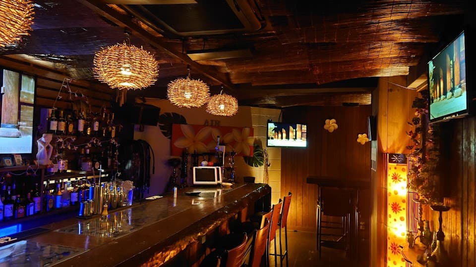 ORIENTAL BAR AIR